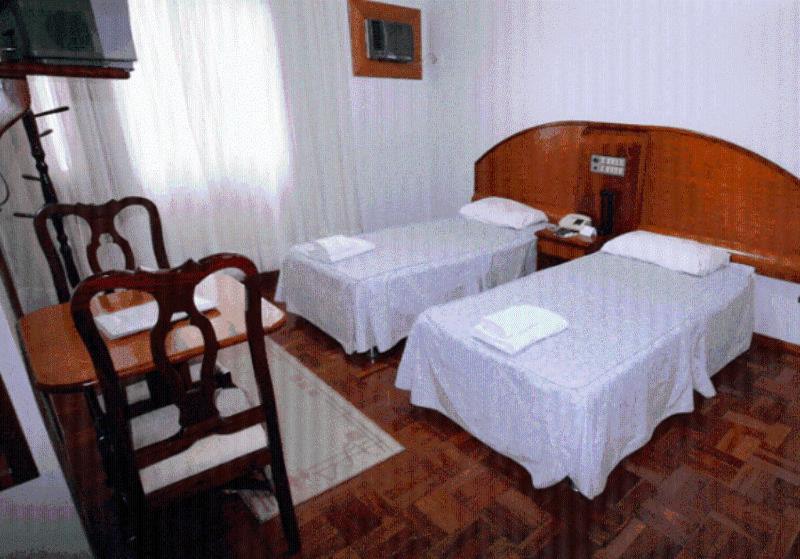 Cristal Executive Hotel Francisco Beltrão エクステリア 写真